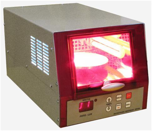 Foto Lux (Forno-Foto) Fotopolimerizador 5-Lâmpadas. Mesa Giratória. Desligamento automático. 180x120 – imagem 2